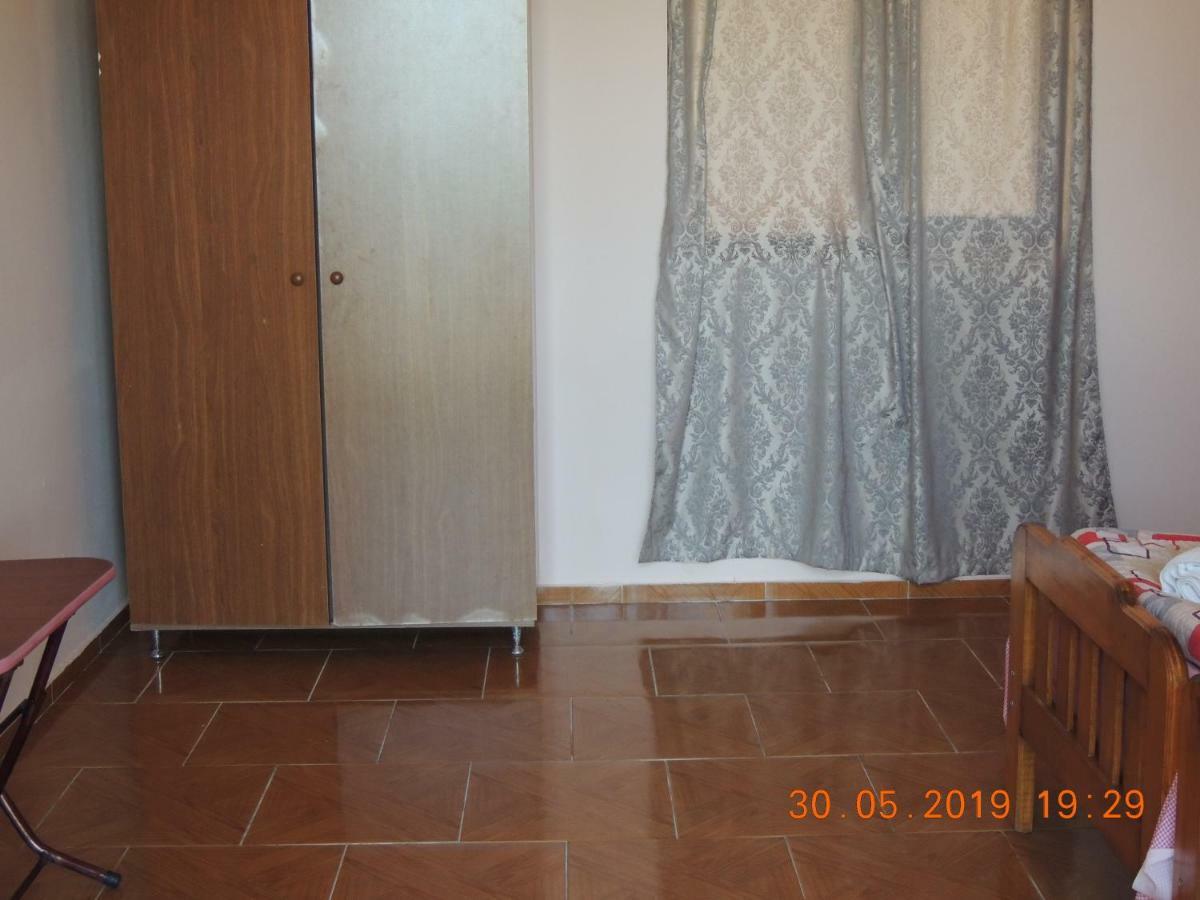 Nika Inn Kobuleti Exterior photo
